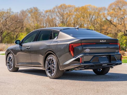 New 2026 Kia K4 GT-Line FWD image 4