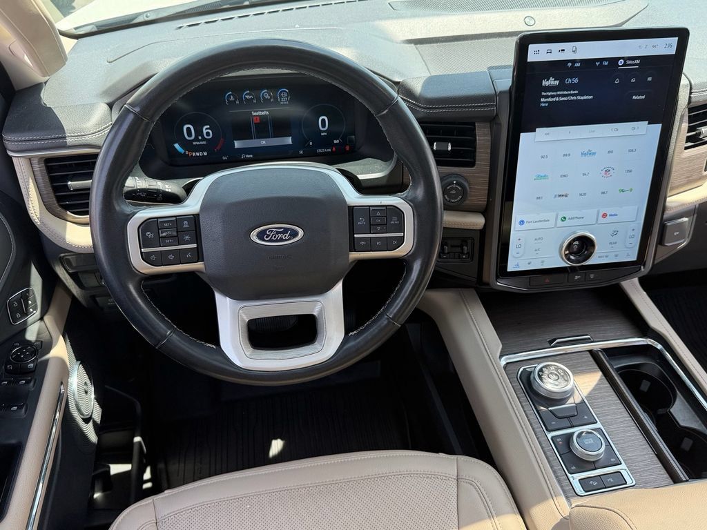 Used 2023 Ford Expedition Max Limited AWD/4WD image 13