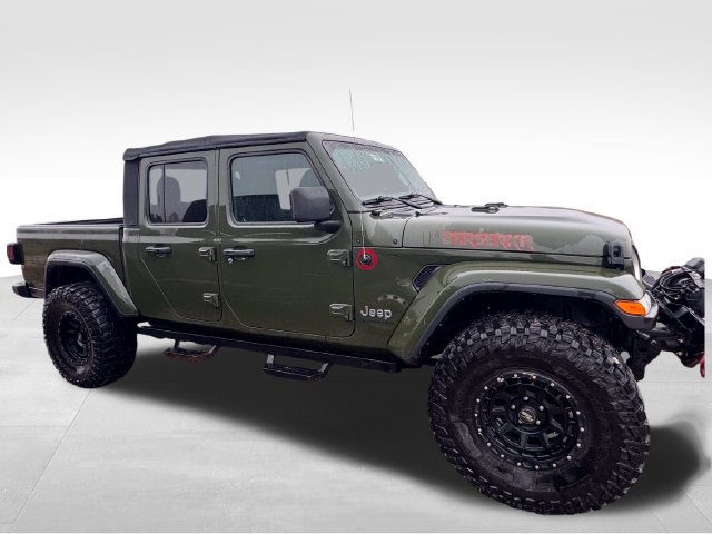 Used 2022 Jeep Gladiator Overland w/ Trailer Tow Package AWD/4WD image 4