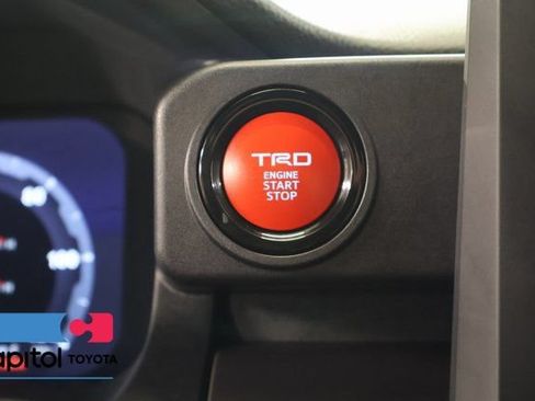Certified 2025 Toyota Tacoma TRD Sport AWD/4WD image 20