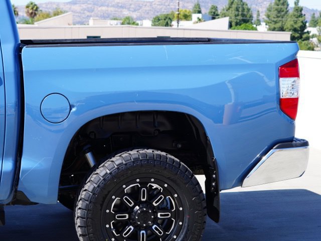 Used 2020 Toyota Tundra SR5 AWD/4WD image 15