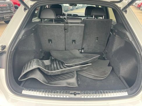 Used 2023 Audi Q3 2.0T Premium AWD/4WD image 8