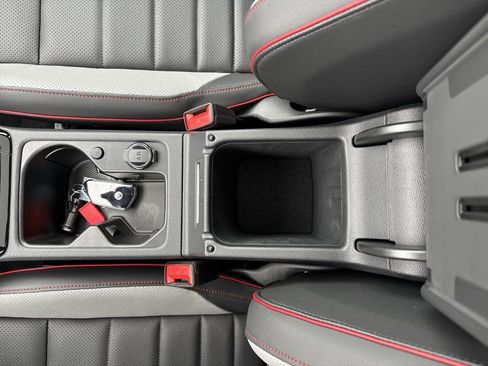 New 2025 Volkswagen GTI SE image 22