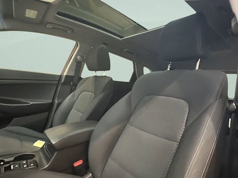 Used 2019 Hyundai Tucson Night image 9