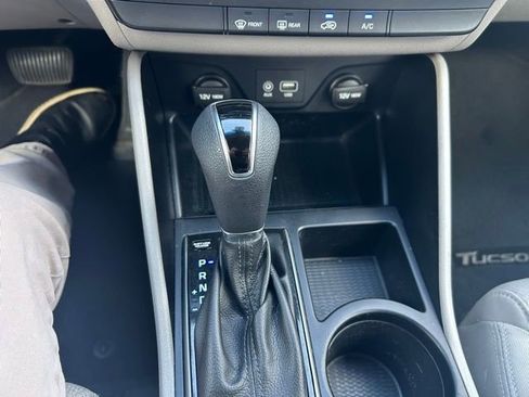 Used 2017 Hyundai Tucson SE AWD/4WD image 24
