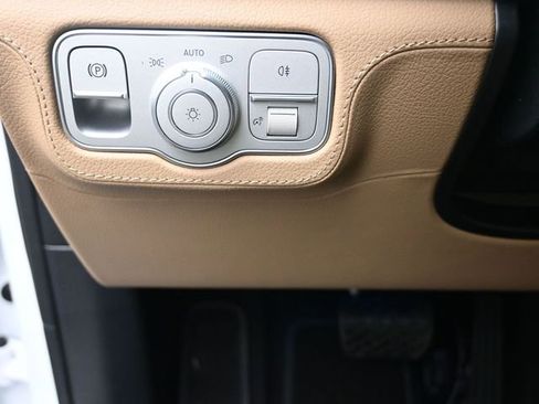 New 2026 Mercedes-Benz GLE 350 4MATIC image 16