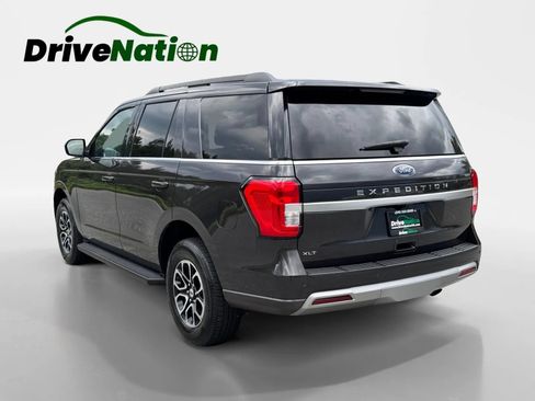 Used 2024 Ford Expedition XLT AWD/4WD image 7