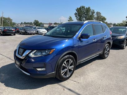 Used 2017 Nissan Rogue SL w/ SL Premium Package