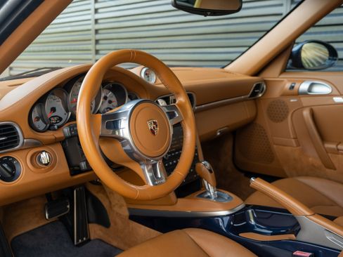 Used 2011 Porsche 911 Turbo S AWD/4WD image 4