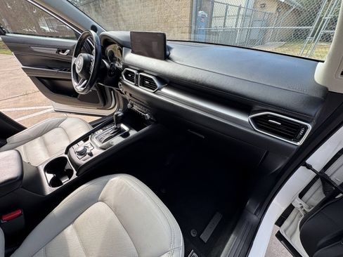 Used 2021 MAZDA CX-5 Touring w/ Touring Preferred SV Package FWD image 28