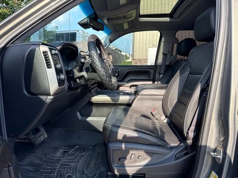 Used 2017 GMC Sierra 1500 Denali w/ Denali Ultimate Package AWD/4WD image 12