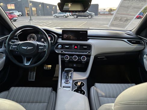 Used 2023 Genesis G70 2.0T w/ Sport Prestige Package image 20