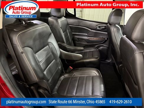 Used 2021 GMC Acadia Denali w/ Denali Ultimate Package AWD/4WD image 41