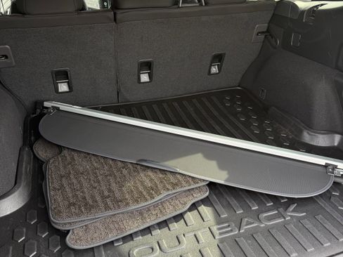 Certified 2025 Subaru Outback Premium w/ Popular Package #1A image 8