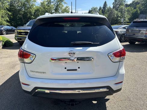 Used 2015 Nissan Pathfinder S FWD image 5