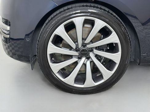 Used 2026 Land Rover Range Rover SE AWD/4WD image 33