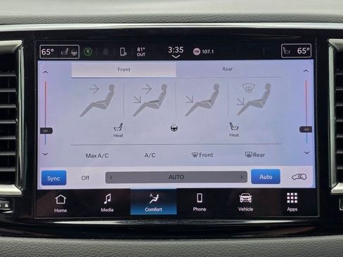 Certified 2023 Chrysler Pacifica Touring-L FWD image 30