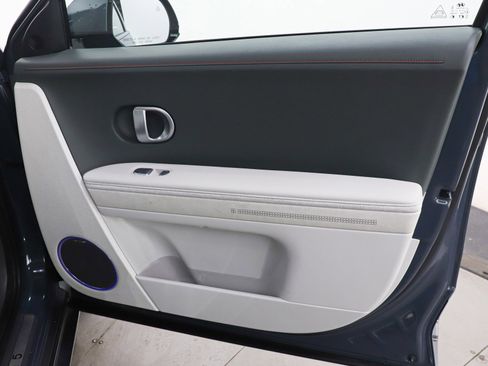 Used 2023 Hyundai Ioniq 5 Limited image 9