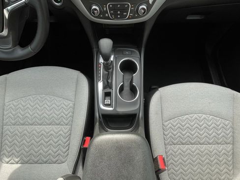 Used 2024 Chevrolet Equinox LT image 20