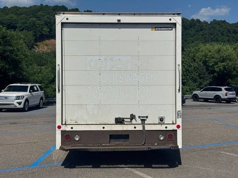 Used 2021 Chevrolet Express 3500 w/ Power Convenience Package RWD image 6