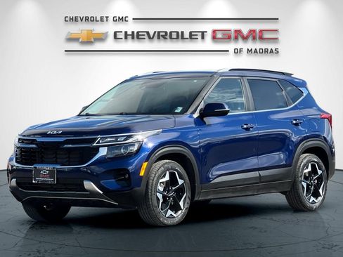 Used 2025 Kia Seltos EX image 7