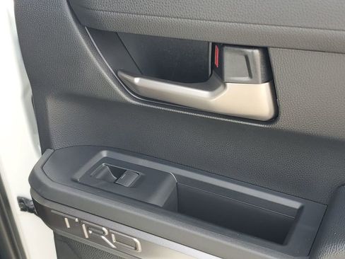 Certified 2025 Toyota Tacoma TRD Sport image 47