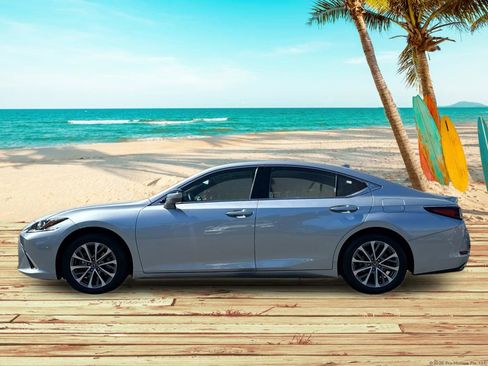 Used 2023 Lexus ES 350 w/ Accessory Package (Z2) FWD image 3