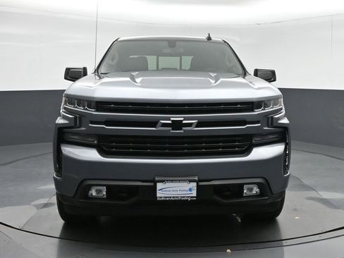 Used 2019 Chevrolet Silverado 1500 RST image 2