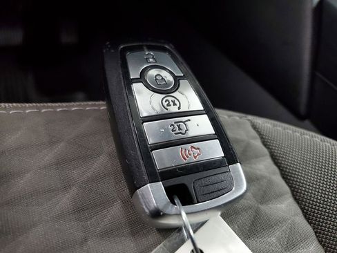 Used 2022 Ford Escape SE w/ Convenience Package image 32