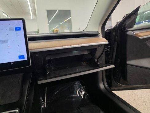 Used 2022 Tesla Model 3 Standard Range RWD image 20