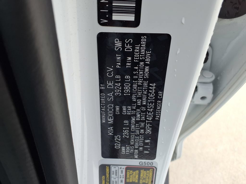 Used 2025 Kia K4 FWD image 32