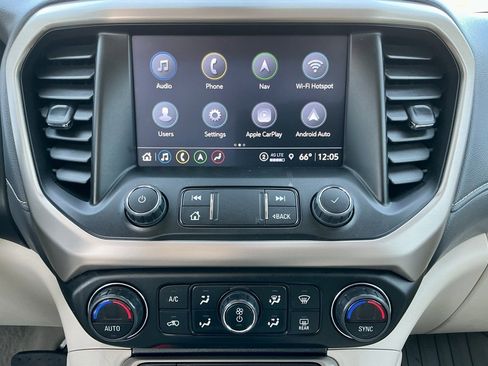 Used 2023 GMC Acadia Denali w/ Denali Technology Package image 36