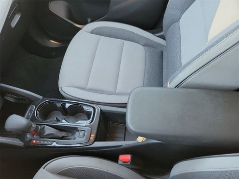 Used 2024 Chevrolet TrailBlazer LT image 22