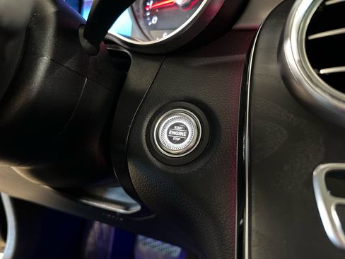 Used 2021 Mercedes-Benz GLC 300 image 20