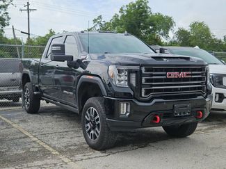 Used 2022 GMC Sierra 2500 AT4 w/ AT4 Preferred Package AWD/4WD video 1