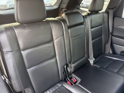 Used 2022 Jeep Grand Cherokee Limited image 25