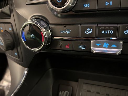 New 2025 Ford F150 XLT w/ Equipment Group 302A MID image 14