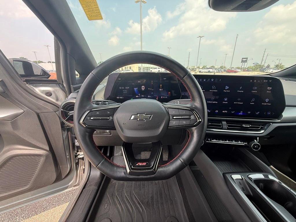 Used 2024 Chevrolet Equinox EV RS FWD image 19