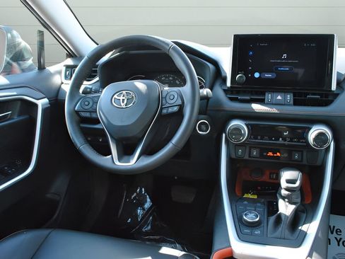 Certified 2024 Toyota RAV4 Adventure w/ Convenience Package AWD/4WD image 28