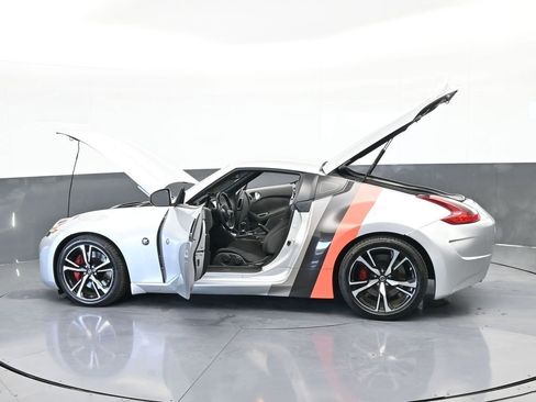 Used 2020 Nissan 370Z w/ Sport Package image 68