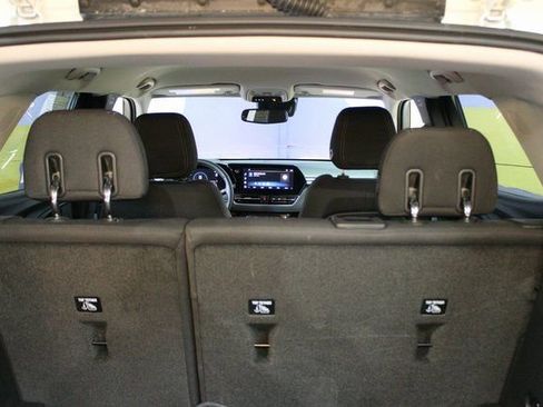 Certified 2025 Chevrolet TrailBlazer LT w/ Convenience Package image 15