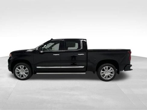 New 2026 Chevrolet Silverado 1500 High Country AWD/4WD image 4
