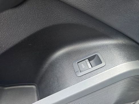 Used 2023 Audi Q5 2.0T Premium Plus AWD/4WD image 55