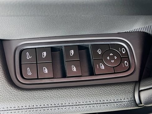 New 2026 Porsche Cayenne AWD/4WD image 20