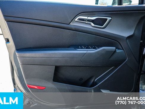 Used 2024 Kia Sportage LX image 46