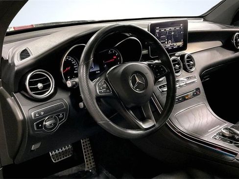 Used 2019 Mercedes-Benz GLC 300 4MATIC Coupe image 14