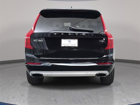 Used 2020 Volvo XC90 T5 Momentum w/ Protection Package Premier image 7