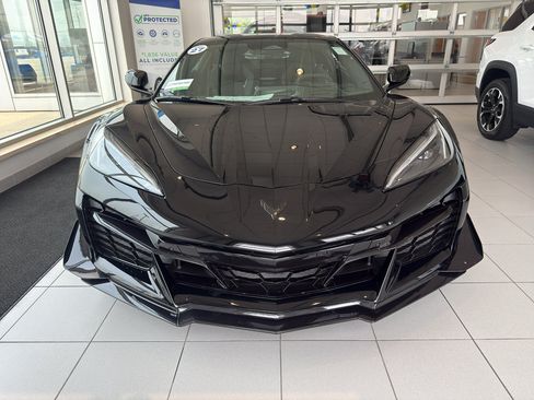 New 2027 Chevrolet Corvette Z06 w/ Z07 Performance Package RWD image 7