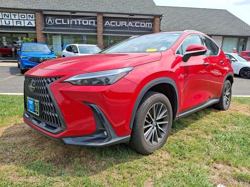 Used 2023 Lexus NX 350 AWD image 3
