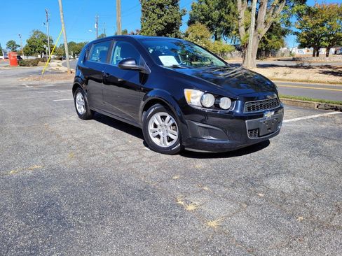 Used 2012 Chevrolet Sonic LT image 1